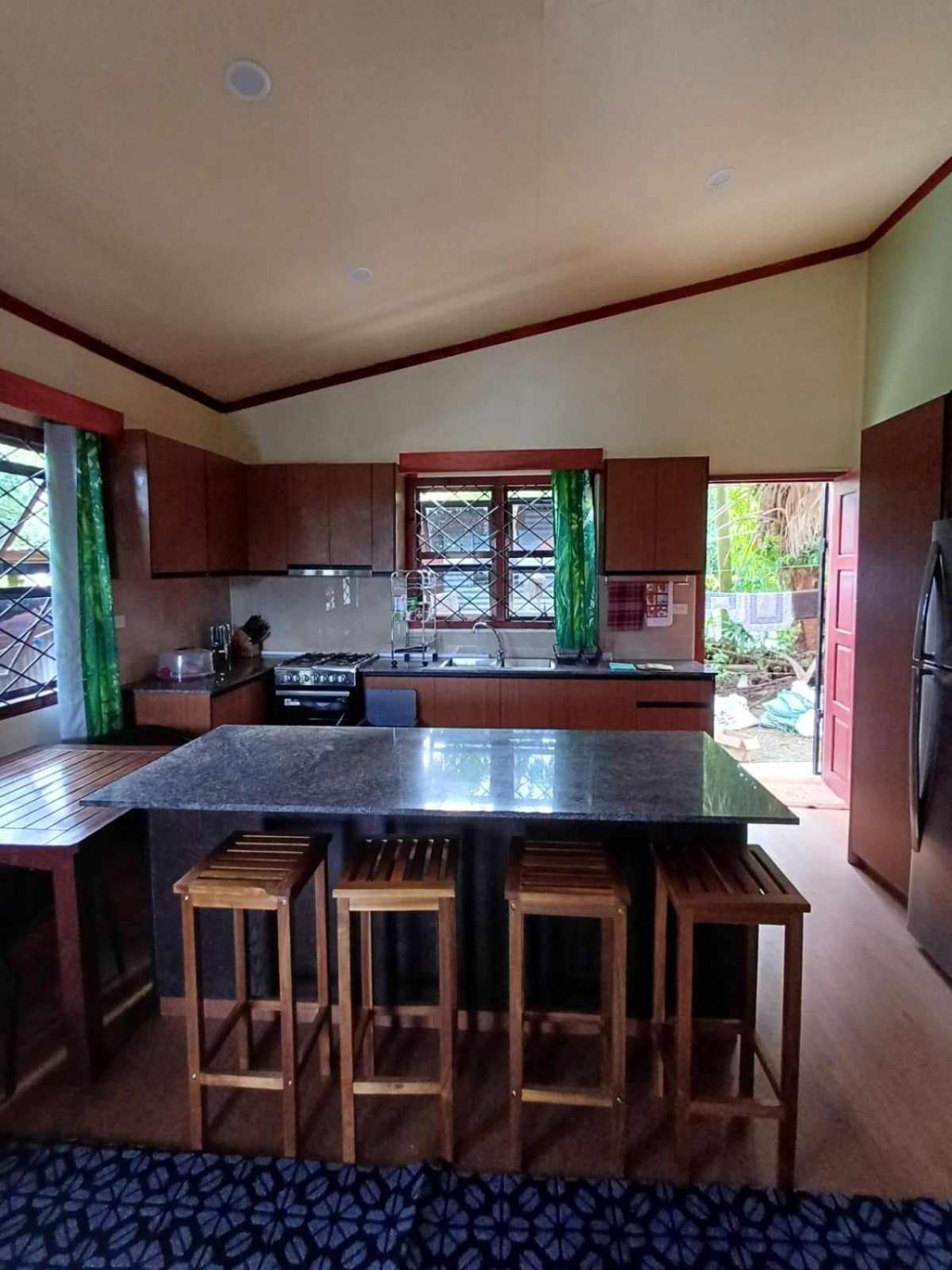 Elizabeth Accomodation-Your Home Away From Home Suva Room photo